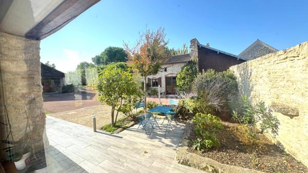 Propriete à vendre 7 pièces JOUY MAUVOISIN (78) - dépendance - garage - parcelle 2500 m²