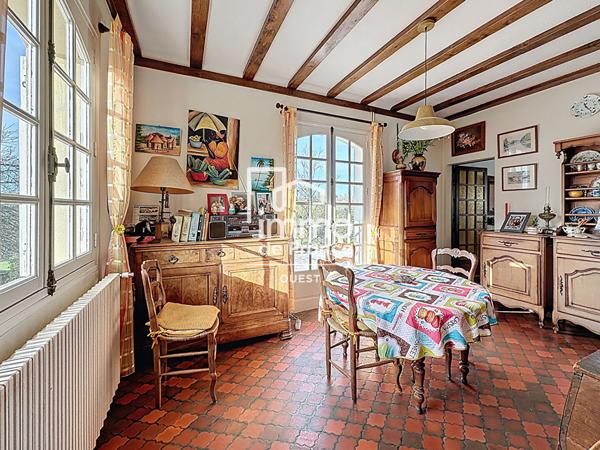 Maison Mayenne 8 pièce(s) 198 m2