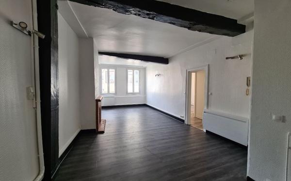 Appartement à louer    2 pièces •  Épernay