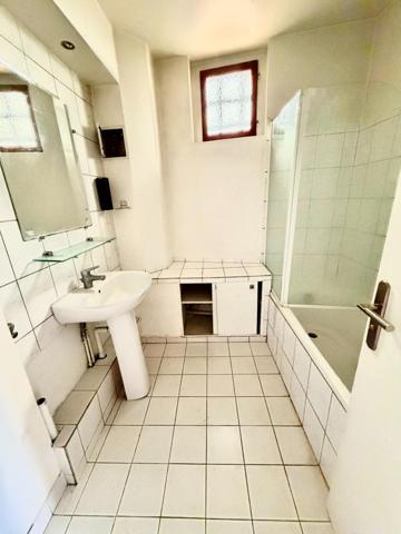 Hyper centre Rosny-sous-Bois – 3 pièces très lumineux avec balcon, parking et cave