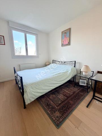 Maison de plain-pied à Avrillé, aucun travaux, beau jardin