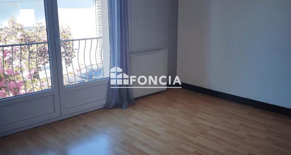 À vendre Maison 6 pièces 144 m² - La Roche-sur-yon 85000