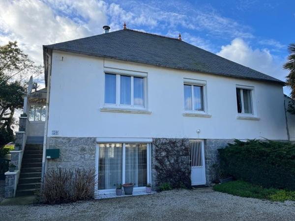 Maison à vendre |  Saint-Pol-de-Léon |  7 pièces | 151 m²
