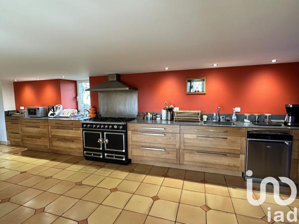 Maison à vendre 9 pièces 300 m² Gorses