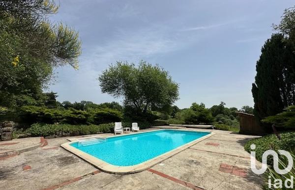 Maison à vendre 9 pièces 300 m² Gorses