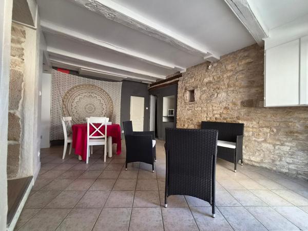 Immeuble 175 m² à Champlitte