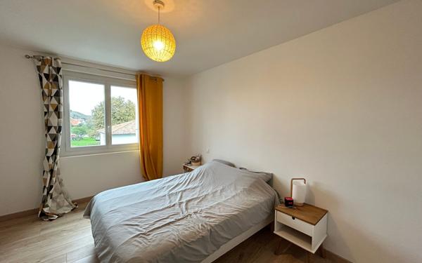 Appartement à louer    3 pièces •  Aire-sur-l'Adour