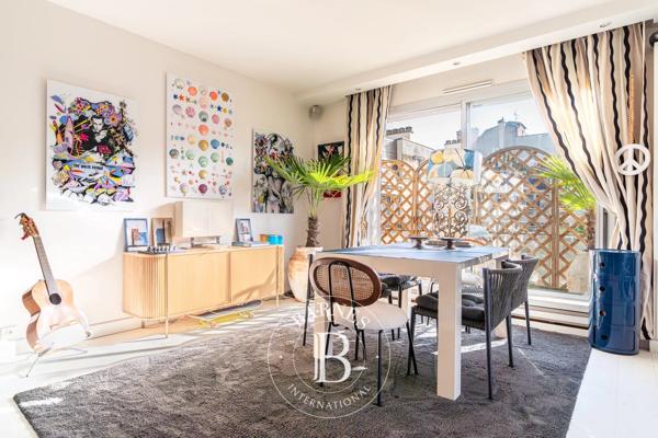 Neuilly-sur-Seine, Appartement 4 Chambres -  151 m² à vendre