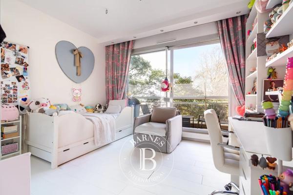 Neuilly-sur-Seine, Appartement 4 Chambres -  151 m² à vendre