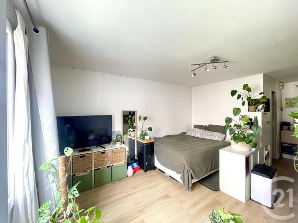 Appartement F1 à vendre  1 pièce - 24,73 m 2   MAUREPAS  - 78
