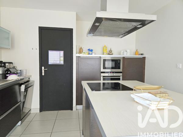 Maison à vendre 7 pièces 168 m² Sampans