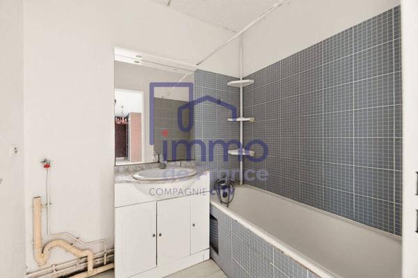 Appartement 4 pièces                                        - 69250 Neuville-sur-Saône Réf : 21715