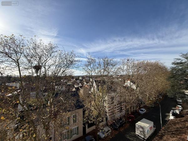 Appartement à vendre à Vichy dans l'Allier (03200), ref : 2025/984-03020