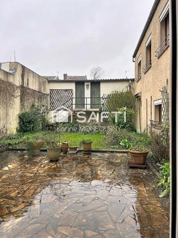 Très grande Saint-quentinoise divisée en 2