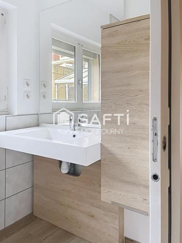 Très grande Saint-quentinoise divisée en 2