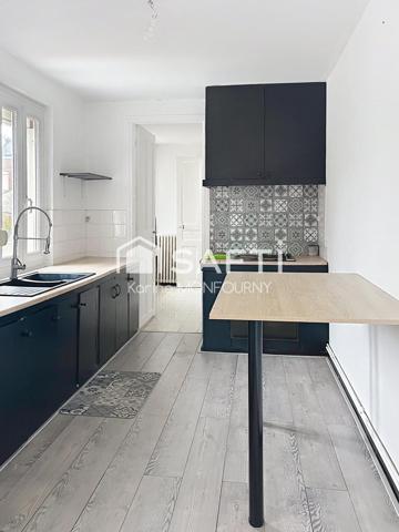 Très grande Saint-quentinoise divisée en 2