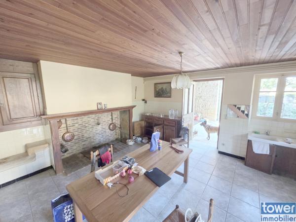 Maison 100m² 3 chambres, grange, annexes et jardin