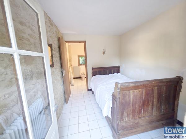 Maison 100m² 3 chambres, grange, annexes et jardin