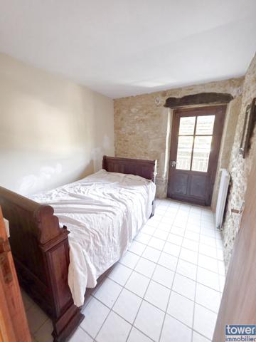 Maison 100m² 3 chambres, grange, annexes et jardin