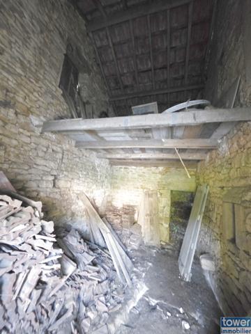 Maison 100m² 3 chambres, grange, annexes et jardin