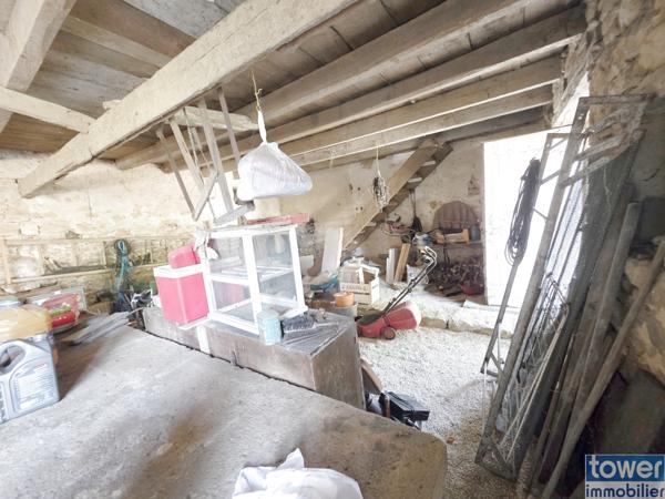 Maison 100m² 3 chambres, grange, annexes et jardin