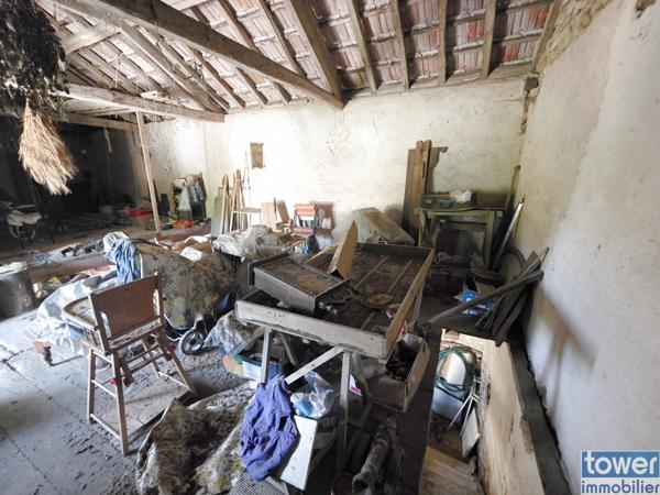 Maison 100m² 3 chambres, grange, annexes et jardin