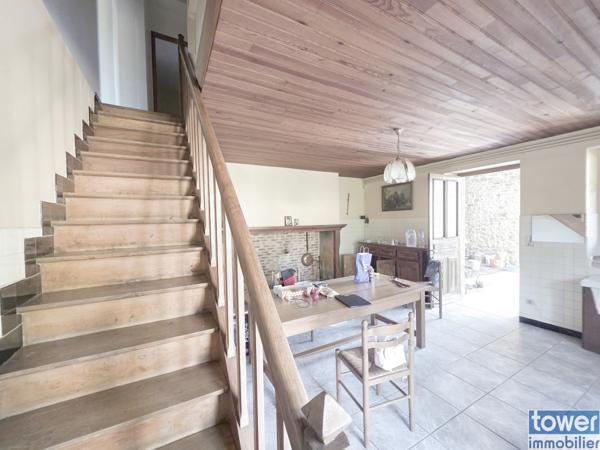 Maison 100m² 3 chambres, grange, annexes et jardin