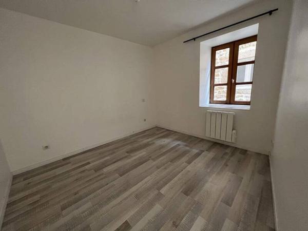 Appartement 2 pièces                                        - 43260 Saint-Julien-Chapteuil Réf : 13206