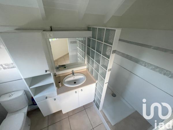 Location maison 4 pièces 98 m² Morne-à-l'Eau