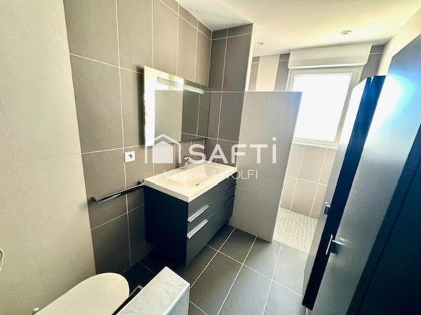 SAINT-LYS - Belle maison avec piscine, idéalement située !