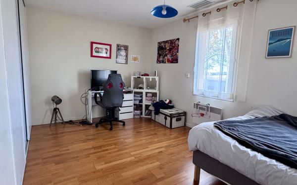 Maison à vendre    6 pièces •  Montastruc-la-Conseillère