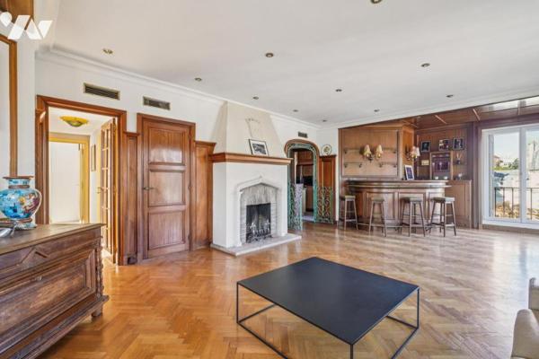 Bel appartement Avenue Robert Schuman