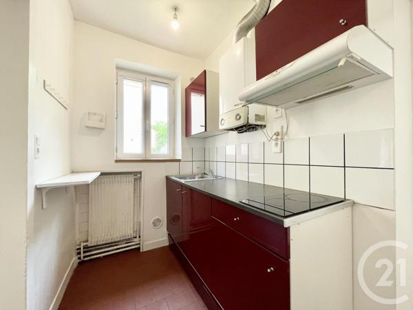 Immeuble à vendre  305,04 m2 CHARTRES - 28