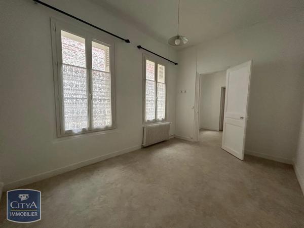 Appartement à louer 2 pièces 52.26m² Dieppe (76200)