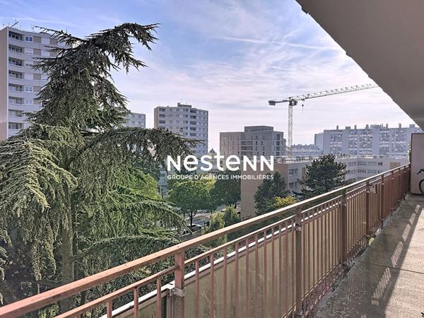 RILLIEUX LA PAPE APPARTEMENT T5 95.93 M² AU 5 ÈME ÉTAGE 4 CHAMBRES GRAND BALCON ET UNE CAVE