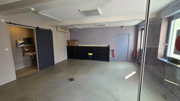 Dpt Saône et Loire (71), à louer CHALON SUR SAÔNE Bureaux