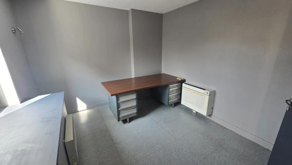 Dpt Saône et Loire (71), à louer CHALON SUR SAÔNE Bureaux