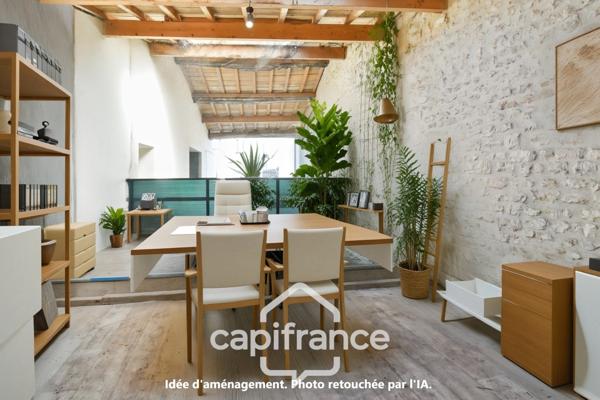 Maison rénovée à vendre 4 pièces SAINT JEAN D'ANGELY (17) avec atelier, cour et jardin potager de 421m²