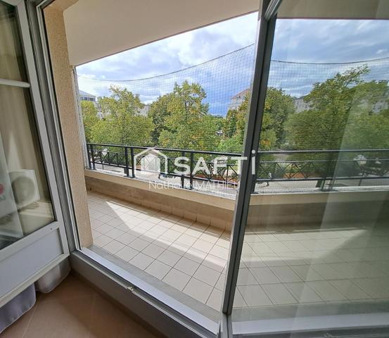 Bussy , 89 m2 emplacement privilégié au pied du RER A