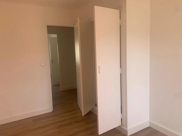 Location                                                      Appartement
                        
                     3 pièces                      51 m2                     à Perpignan