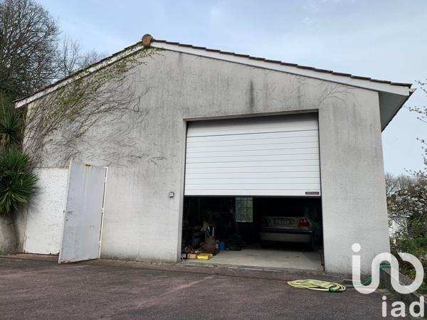 Maison traditionnelle 5 pièces de 170 m² à Latresne (33360)