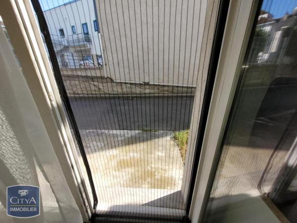 Appartement à louer 2 pièces 48.19m² Blois (41000)