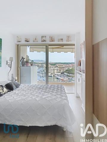 Appartement à vendre 3 pièces 76 m² Mandelieu-la-Napoule