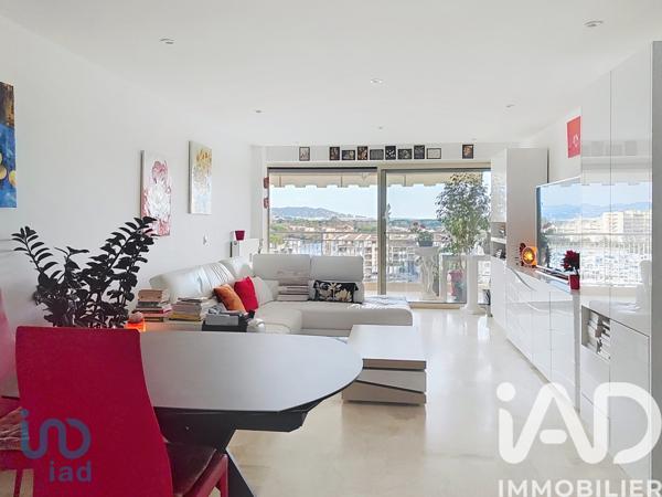 Appartement à vendre 3 pièces 76 m² Mandelieu-la-Napoule