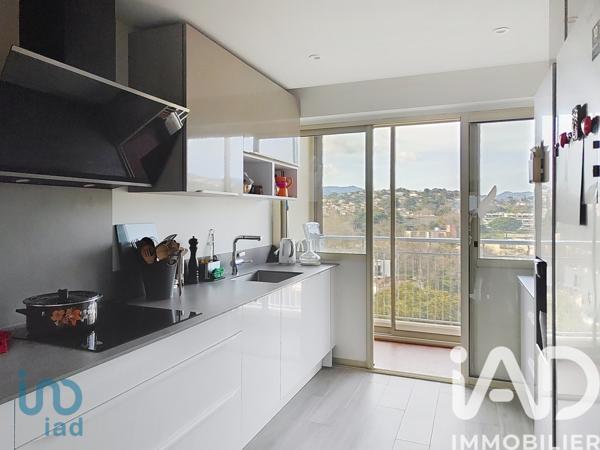 Appartement à vendre 3 pièces 76 m² Mandelieu-la-Napoule