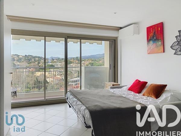 Appartement à vendre 3 pièces 76 m² Mandelieu-la-Napoule