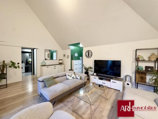 T2 secteur Moulin Joli au Dernier étage