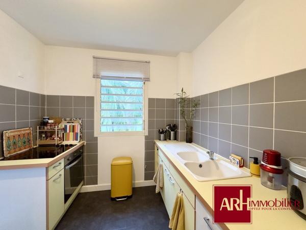 T2 secteur Moulin Joli au Dernier étage