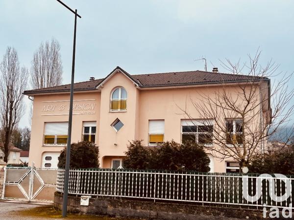 Immeuble à vendre 635 m² Bellignat