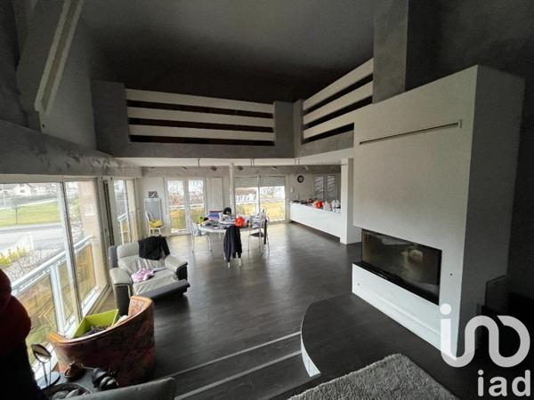 Immeuble à vendre 635 m² Bellignat